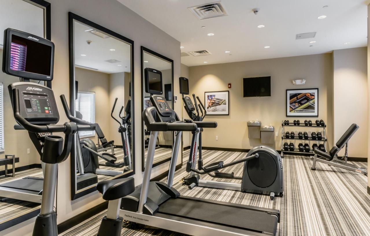 Candlewood Suites - Hartford Downtown Экстерьер фото